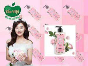 Sữa dưỡng thể Love Beauty & Planet Delicious Glow